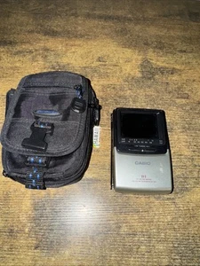 EV550 Casio TFT LED w/Samsonite Case, Powers Up, Untested, Selling for Parts TV - Picture 1 of 3