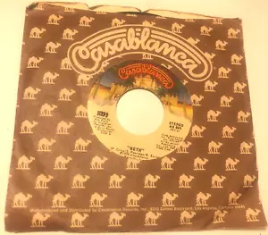 Kiss 7" 45 Record & Label Sleeve Beth / Detroit Rock City - Picture 1 of 5