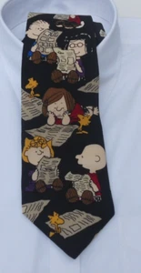 Peanuts Charlie Brown Necktie * Silk * Character Print * Black Gray - Picture 1 of 3