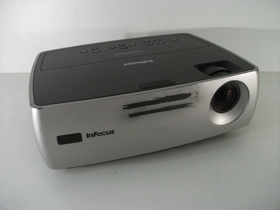 InFocus IN26+ W260 DLP Projector - Image 1 of 1
