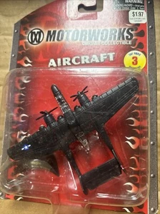 Maisto, Motorworks, Aircraft, F-61 Black Widow With Stand - Picture 1 of 3
