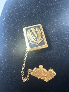 Eagle Rock High School Pin 1948 FOOTBALL Brooch Pin Chain Ex 10k TESTED - Picture 1 of 12