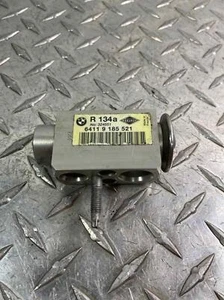 07-13 MINI COOPER R55-R57 A/C EXPANSION VALVE 64119185521 OEM - Picture 1 of 4