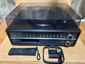 TEAC LP-P1000 Turntable Stereo System CD Radio Bluetooth Sealed UnOpen Set New - Picture 1 of 4