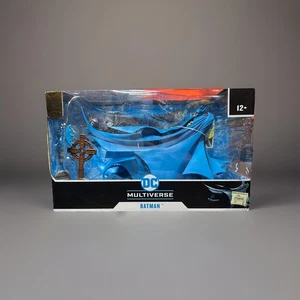 McFarlane DC Multiverse Batman Year Two 2 Gold Label Actionfigur - Bild 1 von 4