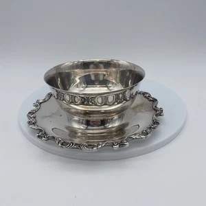 La Reine von Wallace, versilberte Sauciere, aufgesetztes Tablett #1139 - Bild 1 von 8