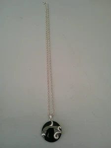 Black Onyx overlaid 925 silver pendant & chain - Picture 1 of 9