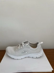 SKECHERS FLEX-LITE MEMORY FOAM AIR COOLED WHITE COMFORTABLE TRAINERS UK 5 - Picture 1 of 9