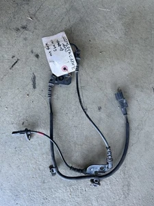 KIA FORTE 2019-2024 sedán rueda delantera derecha sensor de velocidad 58940-M7300 usado - Imagen 1 de 9