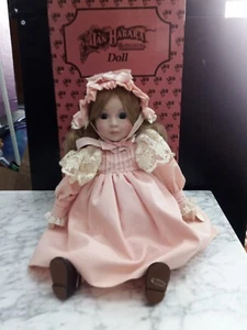 Vintage 1984 Jan Hagara Amanda Doll Figurine - The Heirloom Tradition - Picture 1 of 14