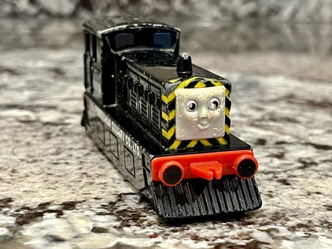 Thomas the Train Ertl Mavis Diecast Tank Engine Vintage 1993 Friends Rare Black Cover