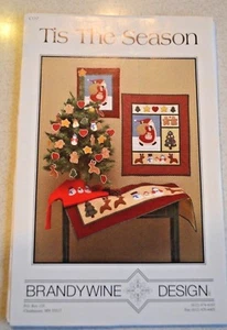 Brandywine Design Uncut Pattern Tis the Season Santa Table Runner Wall Hanging - Picture 1 of 2