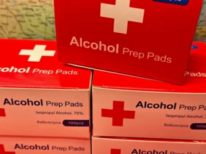 12 Boxes (100 ea) Alcohol Prep Pads COMBO DEAL Ships FREE Get Yours, Beautiful - Picture 1 of 4