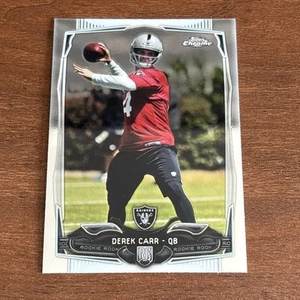 2014 Topps Chrome Derek Carr (With Ball) #115 Rookie RC - Picture 1 of 2