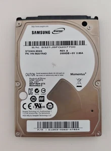 Samsung ST2000LM003 2TB 2.5" SATA 5400 rpm Laptop PS4 XBOX Hard Drive HDD - Afbeelding 1 van 5