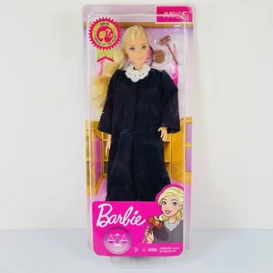 Barbie Judge Puppe RGB Halskette 2019 Karriere des Jahres *NEU IN OVP* - Bild 1 von 9