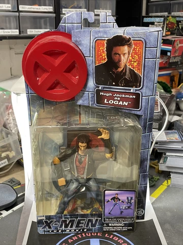 Toy Biz. 2000 X-Men The Movie. Hugh Jackman As Wolverine.  X Ray Cover