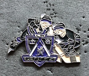 Los Angeles Kings Kids One on One NHL Hockey Pin - Bild 1 von 1