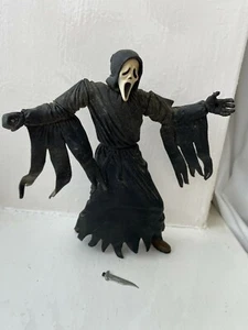 MCFARLANE MOVIE MANIACS SERIES 2 GHOSTFACE SCREAM HORROR ACTION FIGURE - Picture 1 of 5