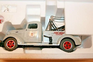 @ 2000 First Gear Texaco 1937 Cheverolet Tow Truck 1:30 scale - Picture 1 of 6