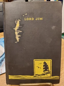 Lord Jim by Joseph Conrad Malay Edition 1931 (RARE) - Picture 1 of 8