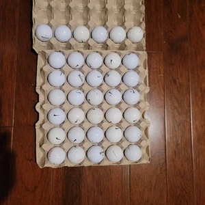 36 Nike Golfbälle - Bild 1 von 1
