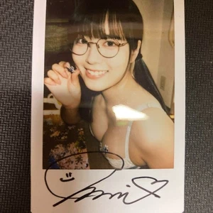 Umi Shinonome Autographed instax photo Signed Cheki Japanese Female Idol JP New - Picture 1 of 1