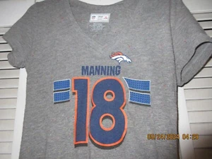 Nike T-Shirt Women's Large Gray Denver Broncos Payton Manning #18 NFL Football - Picture 1 of 1