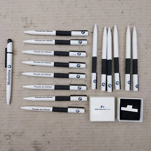 BMW Dealer Promotion Pens & Williams Lapel Badge Collector Classic - Picture 1 of 1