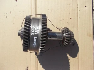 Ford 881 800 tractor ORIGINAL Select O Speed Transmission Lower drive gear & bea - Picture 1 of 7