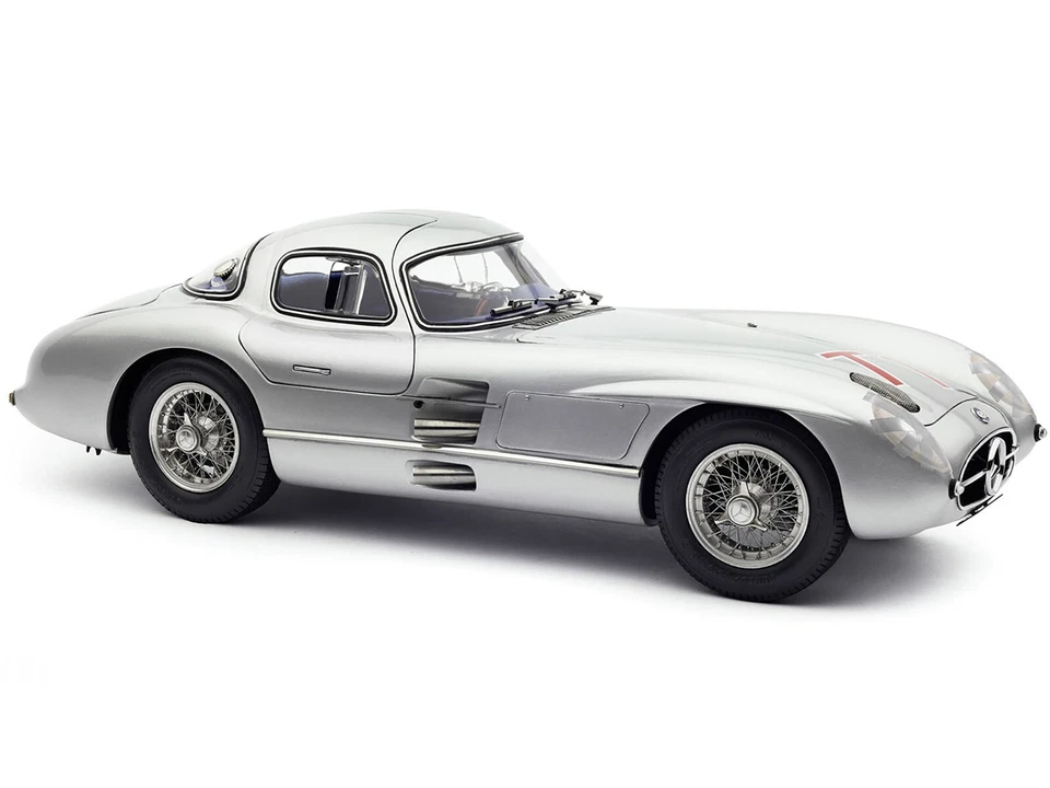 MERCEDES-BENZ 300 SLR #T1 RAC TOURIST TROPHY 1955 1/18 DIECAST CAR BY CMC M-245