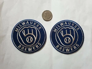 (2) MILWAUKEE BREWERS FERRO SU PATCH 3""X3"" BELLO  - Foto 1 di 1