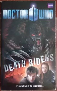 Doctor Dr Who: Death Riders / Justin Richards PBK young readers BBC 2011 - Picture 1 of 3