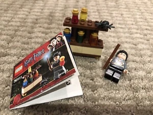 LEGO 30111 - HARRY POTTER THE LAB POLYBAG 100% COMPLETO CON MANUALE - Foto 1 di 4