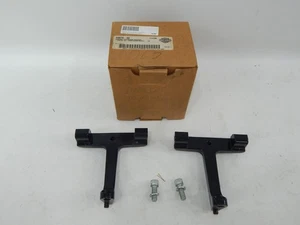 Nuevo soporte estribo de pasajero Harley Davidson Touring Models 1993 y posteriores OEM - Imagen 1 de 5