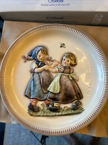 Vintage HUMMEL-#50500 Dated 1980 "SPRING DANCE" 10 in. Plate-WEST GERMANY-USED - Picture 1 of 2