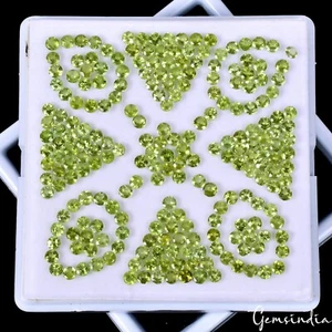 72 kt/227 Stck. Natürlicher Grüner Peridot Rund Kalibriert 4 mm Lose Edelsteine für Schmuck - Bild 1 von 4