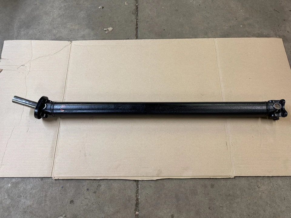 Eje de transmisión automático de fábrica 87-93 Ford Mustang transmisión AOD V8 5,0 L 302 FABRICANTE DE EQUIPOS ORIGINALES Foto 1 de 4