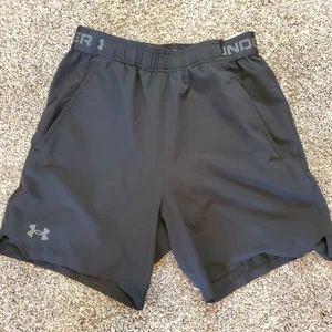 Under Armour Mens Medium 2-in-1 Running Shorts Black, Full Length Lining Pockets - Picture 1 of 13