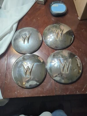 ✅🚘1941-1953 WILLYS Aero Ace JEEPSTER NICE HUBCAP DOG DISH SET OF 4 Original OEM - Image 1 of 4