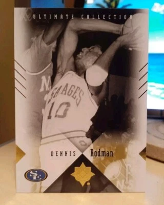 2010 Ultimate Collection DENNIS RODMAN #9 SE OKLAHOMA STATE CHICAGO BULLS PISTON - Image 1 of 2