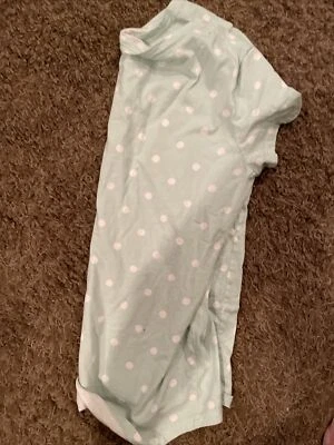 Old Navy Girls Xxl Size 16 Green And White Plka Dot Shirt - Image 1 of 2