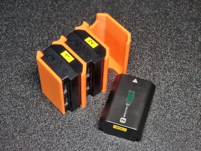 SONY NP-FZ100  battery CASE - securely keeps battery safe from damage TRIPPLE — 第 1/4 张图片