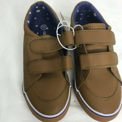 Zapatilla deportiva Cat & Jack marrón cierre gancho y bucle  Foto 1 de 3