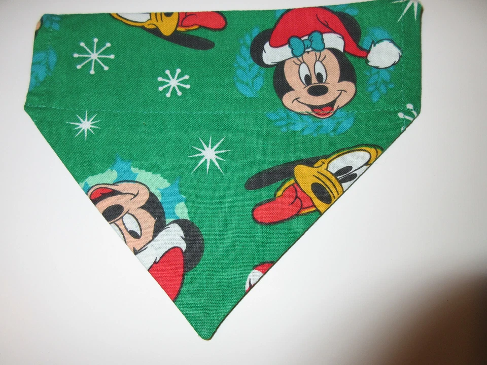 Dog cat bandana over the collar Christmas Mickey Mouse green xs - Image 1 of 1