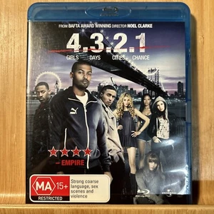 4.3.2.1. Blu Ray DVD 2010 Emma Roberts (S6.1) - Picture 1 of 3