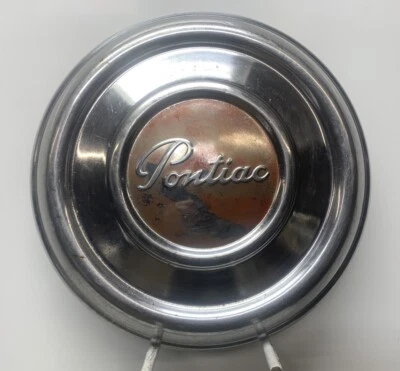 Pontiac Catalina Chieftain Streamliner 1951-1954 tapacubos plato perro único Foto 1 de 4