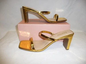 Neu im Karton Leevar Damen-Slipper goldfarben eckige Zehenpartie Blockabsatz Riemchensandalen Größe 10 - Bild 1 von 4