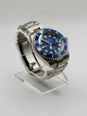 Relógio de mergulho automático personalizado – mostrador azul Sunburst, moldura azul, NH35, safira - Imagem 1 de 4