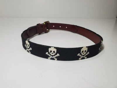 Cinto pirata Smathers And Branson infantil masculino bordado Jolly Roger couro bronze - Imagem 1 de 4